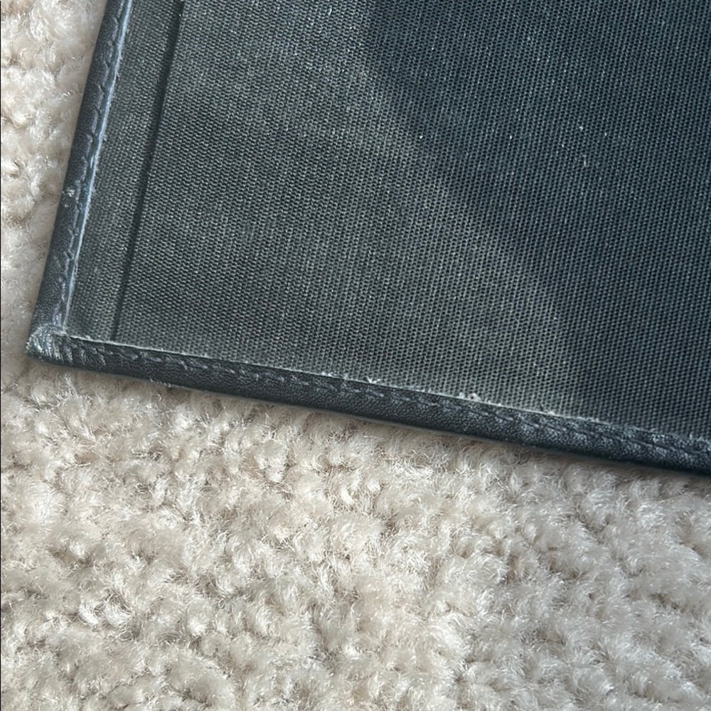 Black Leather checkbook insert - Picture 10 of 12